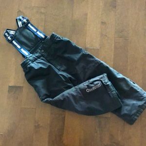 OshKosh Snow Pants Size 5.